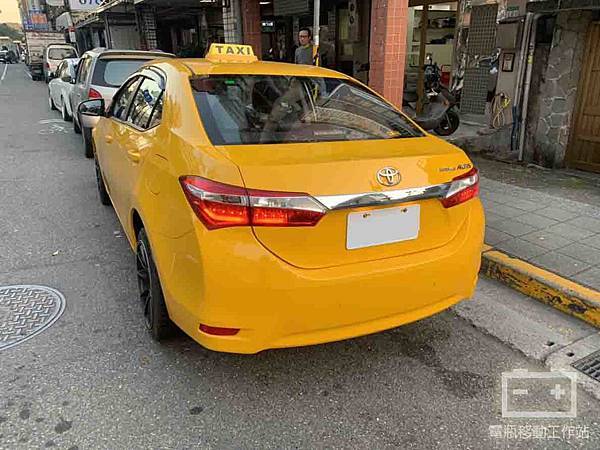 ALTIS計程車換電瓶.jpg ALTIS計程車換電瓶.jpg