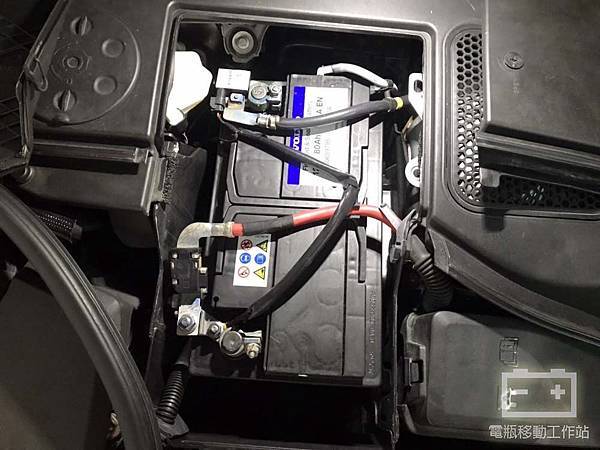 VOLVO原廠電瓶.jpg VOLVO原廠電瓶.jpg