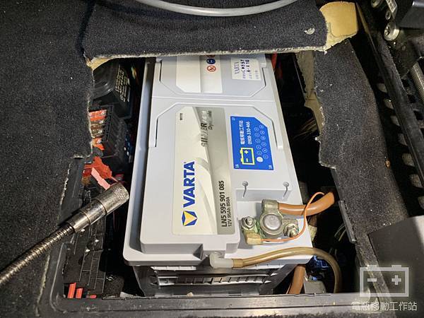 VARTA華達95AGM.jpg VARTA華達95AGM.jpg