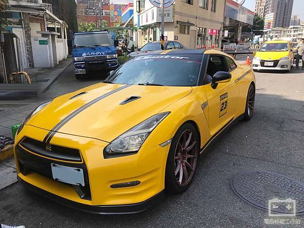 GTR電瓶沒電.jpg GTR電瓶沒電.jpg