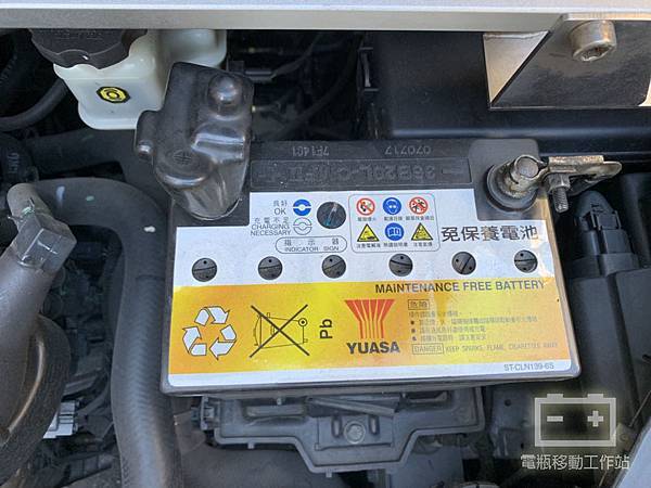 舊電瓶.jpg 舊電瓶.jpg