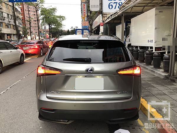 LEXUS NX300H.jpg