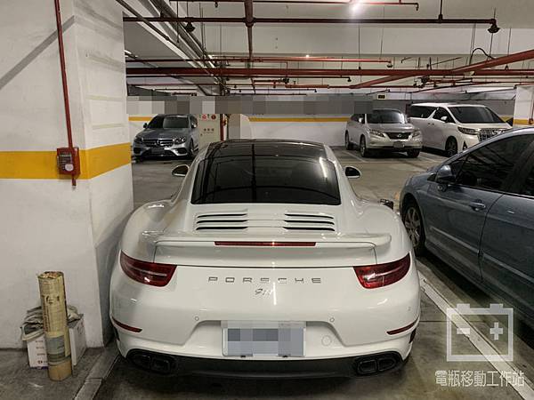 保時捷.jpg 保時捷.jpg