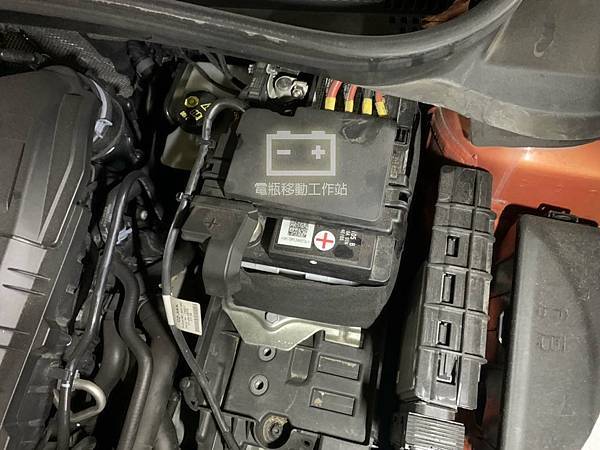 VW原廠電瓶.jpg VW原廠電瓶.jpg