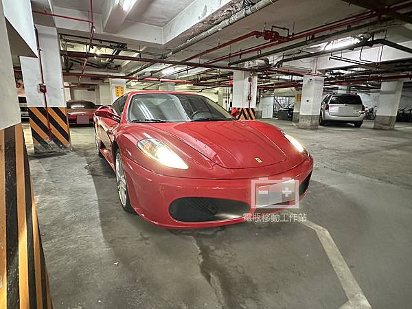 法拉利.jpg 法拉利.jpg