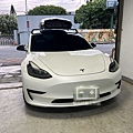 MODEL3.jpg