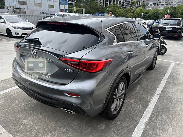 『新北電瓶-外出更換』INFINITI無限 Q30 1.6汽