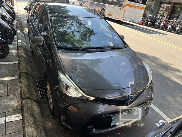 『新北電瓶-外出更換』TOYOTA豐田 PRIUS ALPH 『新北電瓶-外出更換』TOYOTA豐田 PRIUS ALPH