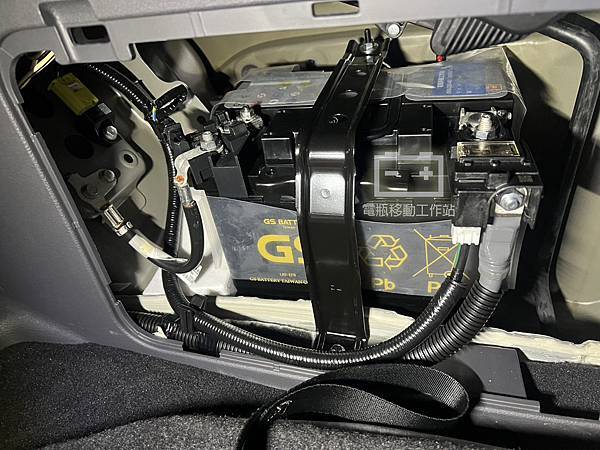 『新北電瓶-來店更換』TOYOTA豐田 SIENNA Hyb