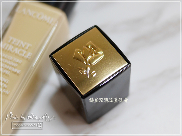 秋冬大勢底妝推薦，最輕透的保濕粉底液，LANCOME蘭蔻 水感奇蹟恆久光粉底 (6).jpg