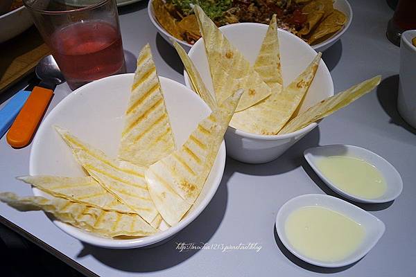 SAM_0010.JPG SAM_0010.JPG