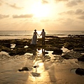 澎湖旅拍婚紗-小資省錢-自助diy婚紗照-白紗禮服+玄武岩 Pre-Wedding photo