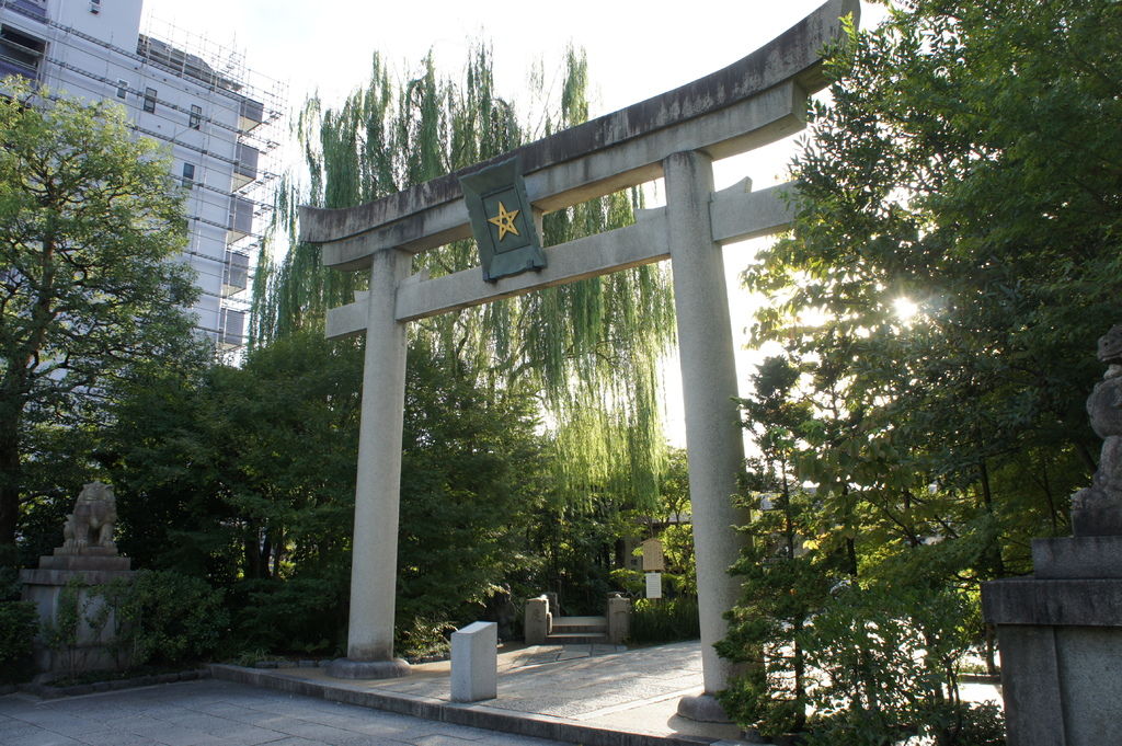 京都晴明神社 一之鳥居 推薦女子安全旅行的京都