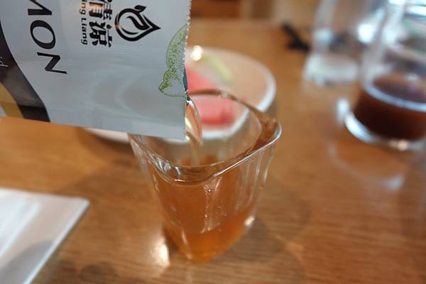 清涼檸檬酵素(發酵液)酸甜新風尚:檸檬酵素成為今夏健康必備 清涼檸檬酵素(發酵液)酸甜新風尚:檸檬酵素成為今夏健康必備