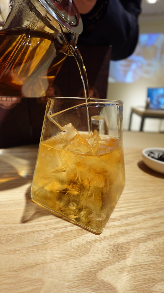 台灣茶禮盒推薦獅潭古韻紅茶:在地好茶送禮首選的優雅選擇 台灣茶禮盒推薦獅潭古韻紅茶:在地好茶送禮首選的優雅選擇