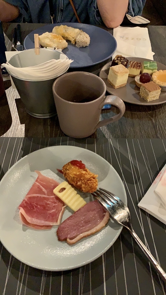 COZZI BLU和逸饭店桃园馆＿逸市集自助餐.JPG