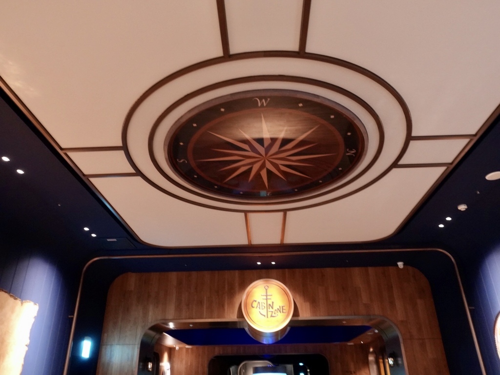 COZZI BLU和逸飯店桃園館Blu Bar03.jpg