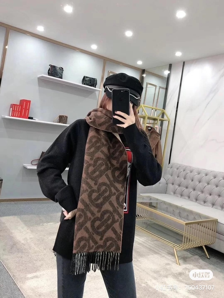 代购Burberry围巾02.jpg