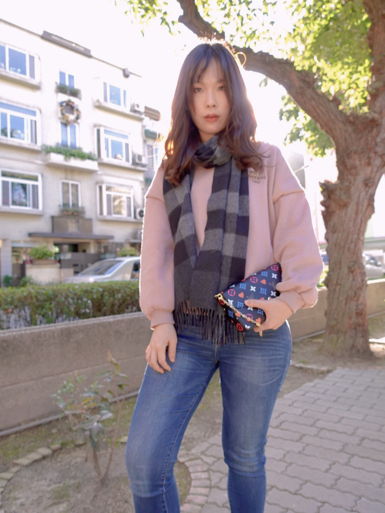 Burberry喀什米尔羊毛围巾03.JPG