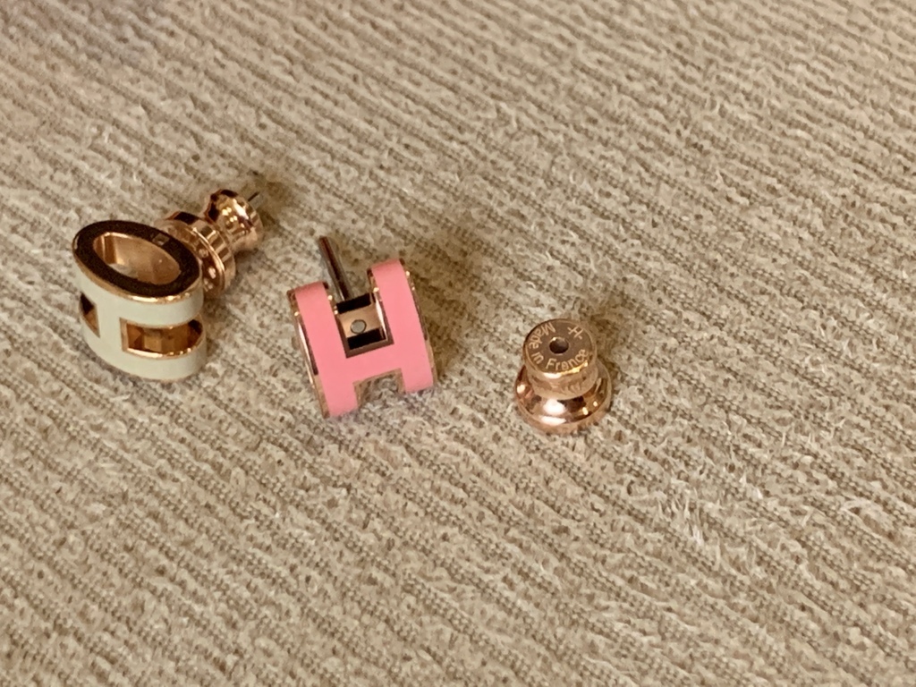 爱马仕mini pop h耳环.jpg