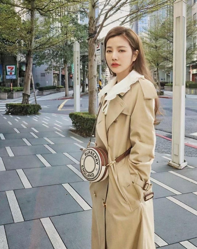 Burberry Louise代购.jpeg