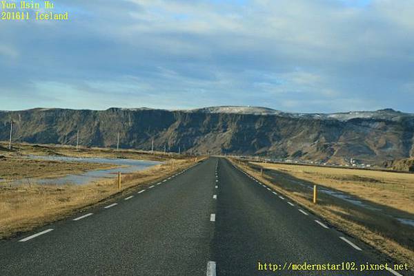 201611Iceland Day3894A0118 (640x427).jpg