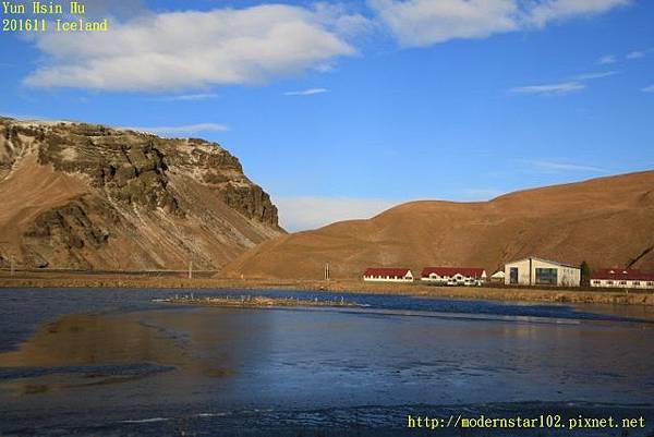 201611Iceland Day3894A0105 (640x427).jpg