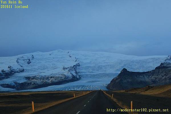 201611Iceland Day3894A9846 (640x427).jpg