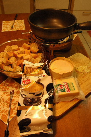 2009_0928Fondue0019.JPG