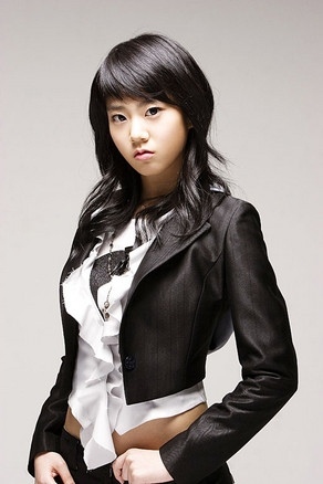 SeungYeon.jpg SeungYeon.jpg