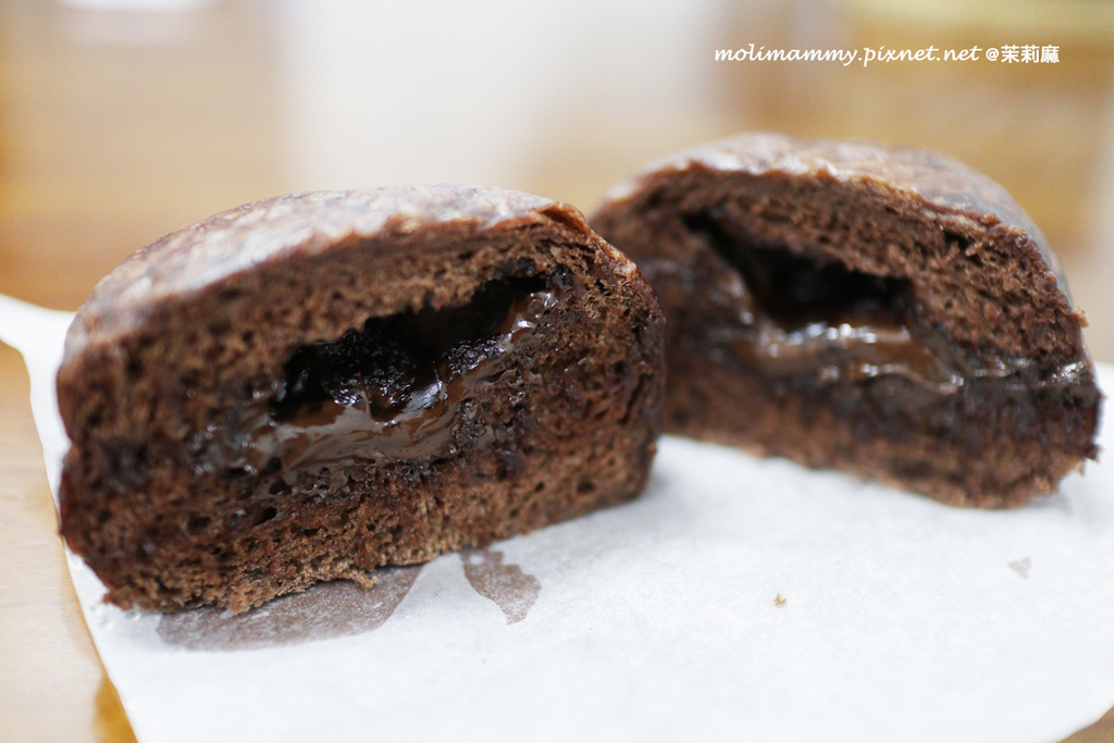巧克力流漿饅頭2.jpg