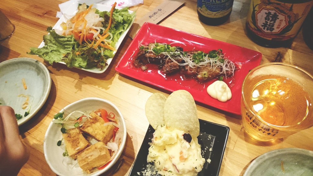 沖繩國際通屋台村0 C360_2015-08-03-21-32-31-060