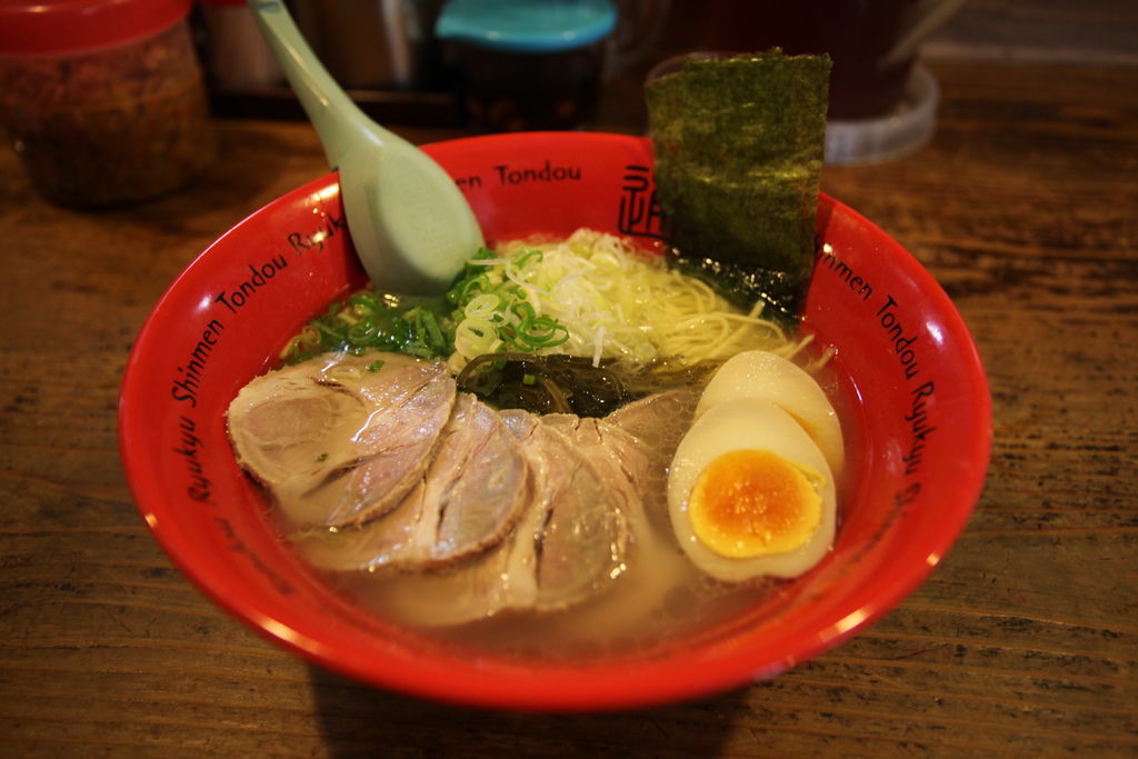 沖繩必吃通堂拉麵