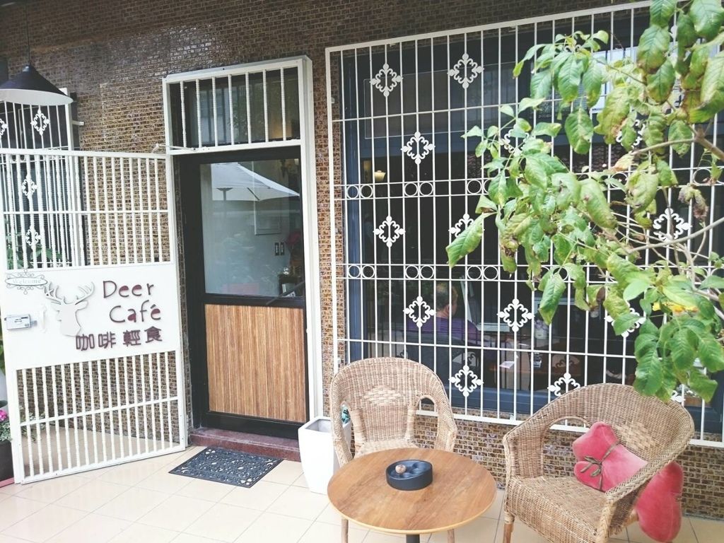 北區咖啡-Deer Caf'e迷鹿咖啡 早午餐整天供應 一中商圈小巷內的老屋咖啡 140989.jpg