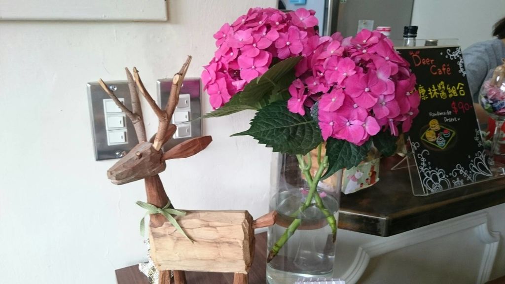 北區咖啡-Deer Caf'e迷鹿咖啡 早午餐整天供應 一中商圈小巷內的老屋咖啡 141028.jpg