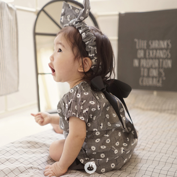 Flower-Cotton-Baby-Blouse-04.jpg