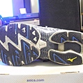 2011.06.01_好鞋一雙~亞瑟士Asics~GEL-KAYANO 17(4E超寬楦)開箱_0039.JPG