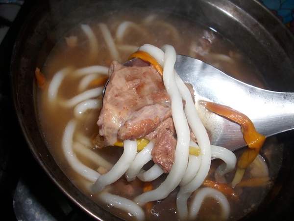 2009.02.24_罐頭牌_金針花香菇牛肉麵_0017.JPG