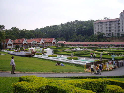 西湖度假村花園廣場