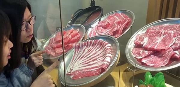 食物模型.jpg 食物模型.jpg
