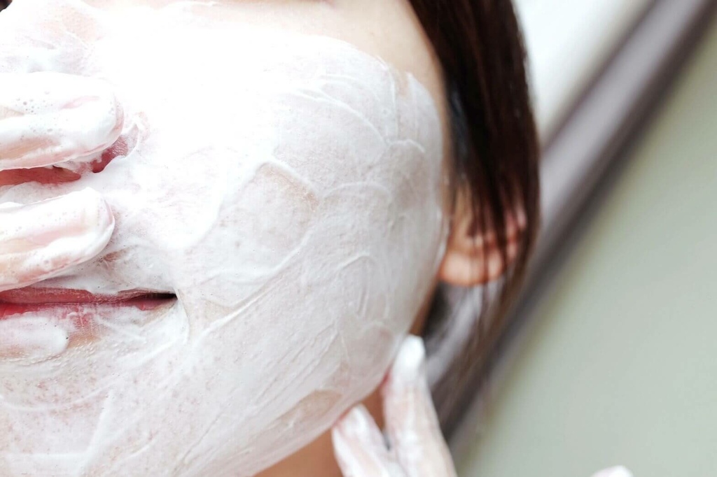 AGE美白抗皱系列,美白洗面乳,韩国保养网购
