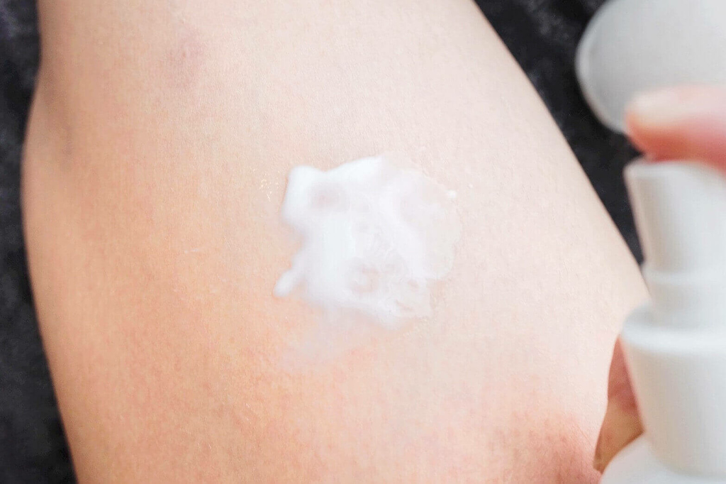 美白喷喷乳