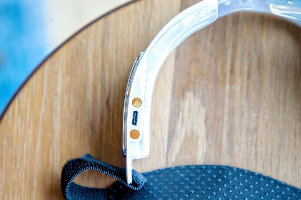 CURRENTBODY skin LED美眼仪