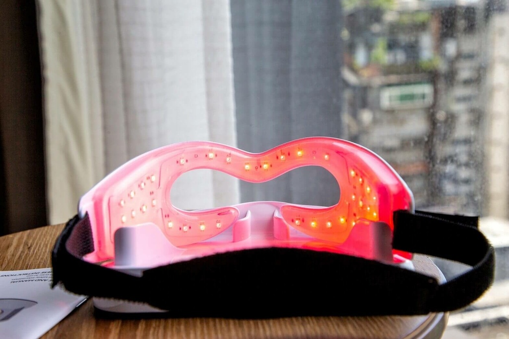 CURRENTBODY skin LED美眼仪