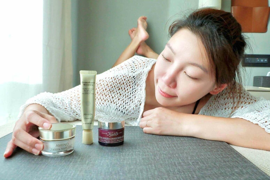 评比｜美白霜有用吗？改善暗沉这瓶＿最有效！安美诺美白修护霜/