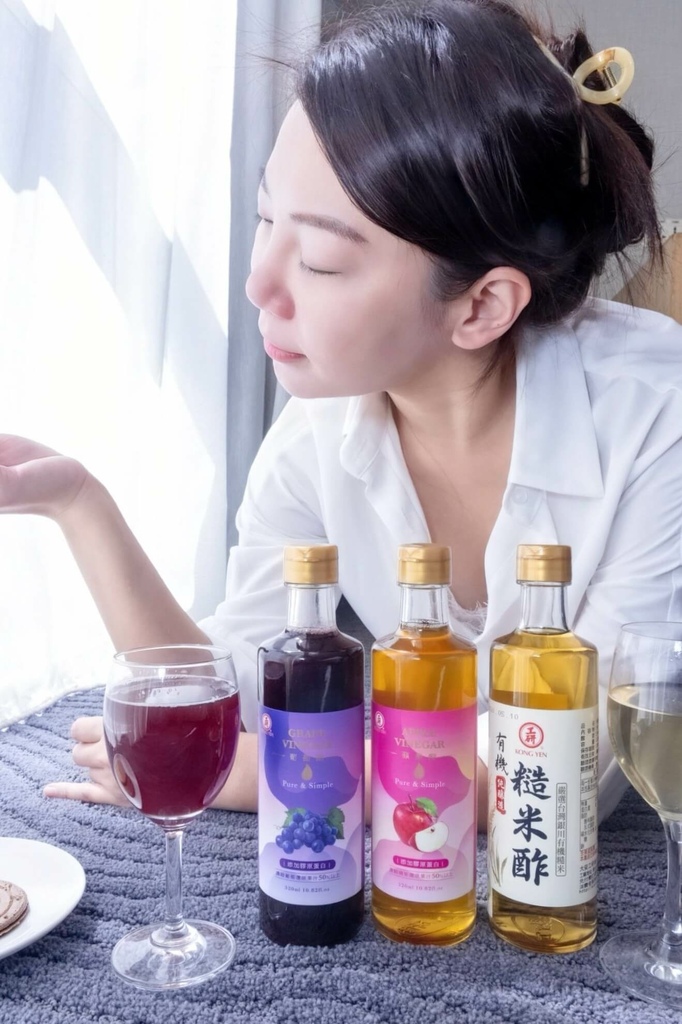 想要高质感赠礼吗？工研酢加了胶原蛋白的萃妍水果醋，酸甜美味让