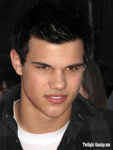 20080420-Taylor meets with the Fans-01.jpg