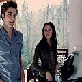 200905-edward+bella-Twiligh-03-1.jpg