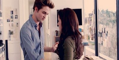 200905-edward+bella-Twiligh-03-4.jpg