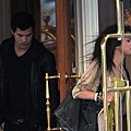 20090512-Taylor & Selena Gomez 又一次午餐聚會02.jpg